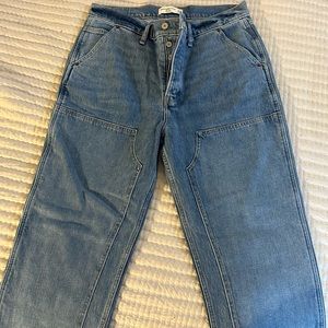 Medium wash Jeans with cool stitching